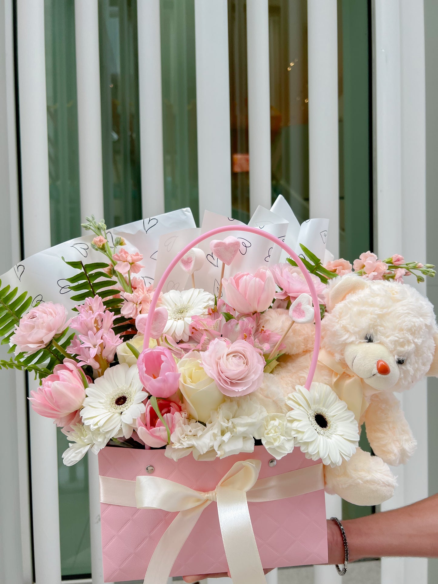 Floral dream bag