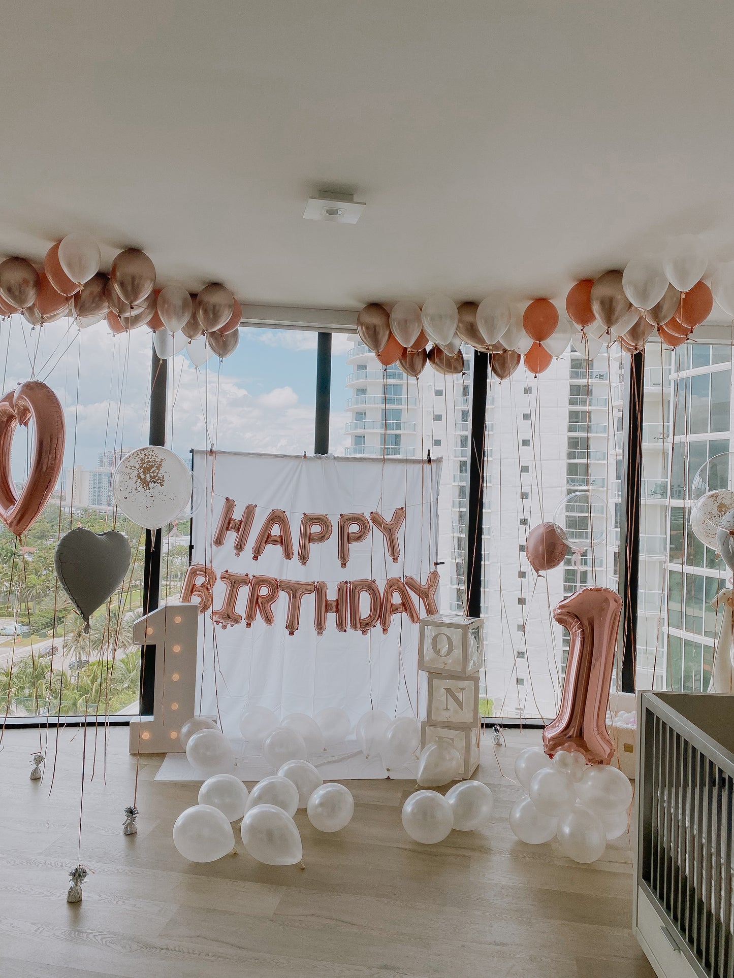 Balloons Room Decoration